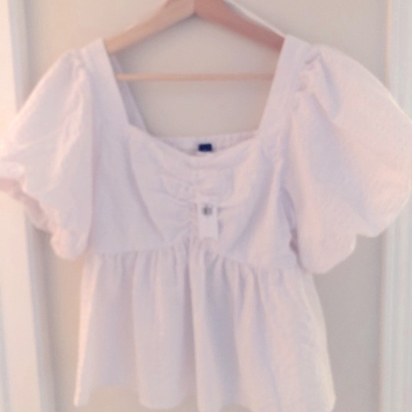 NWT Old Navy seersucker top - Picture 3 of 5